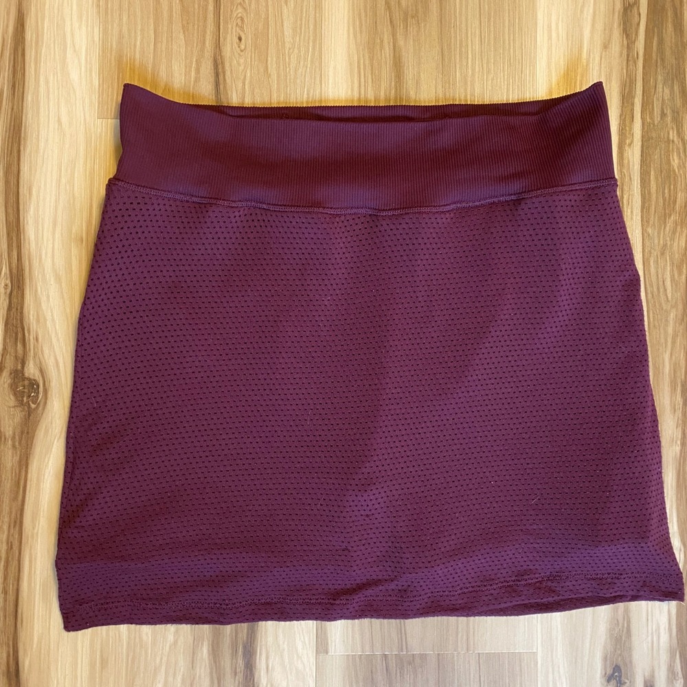 PINK Victoria's Secret Mesh Athletic Skort Burgundy‎ Maroon Large Tennis Skirt